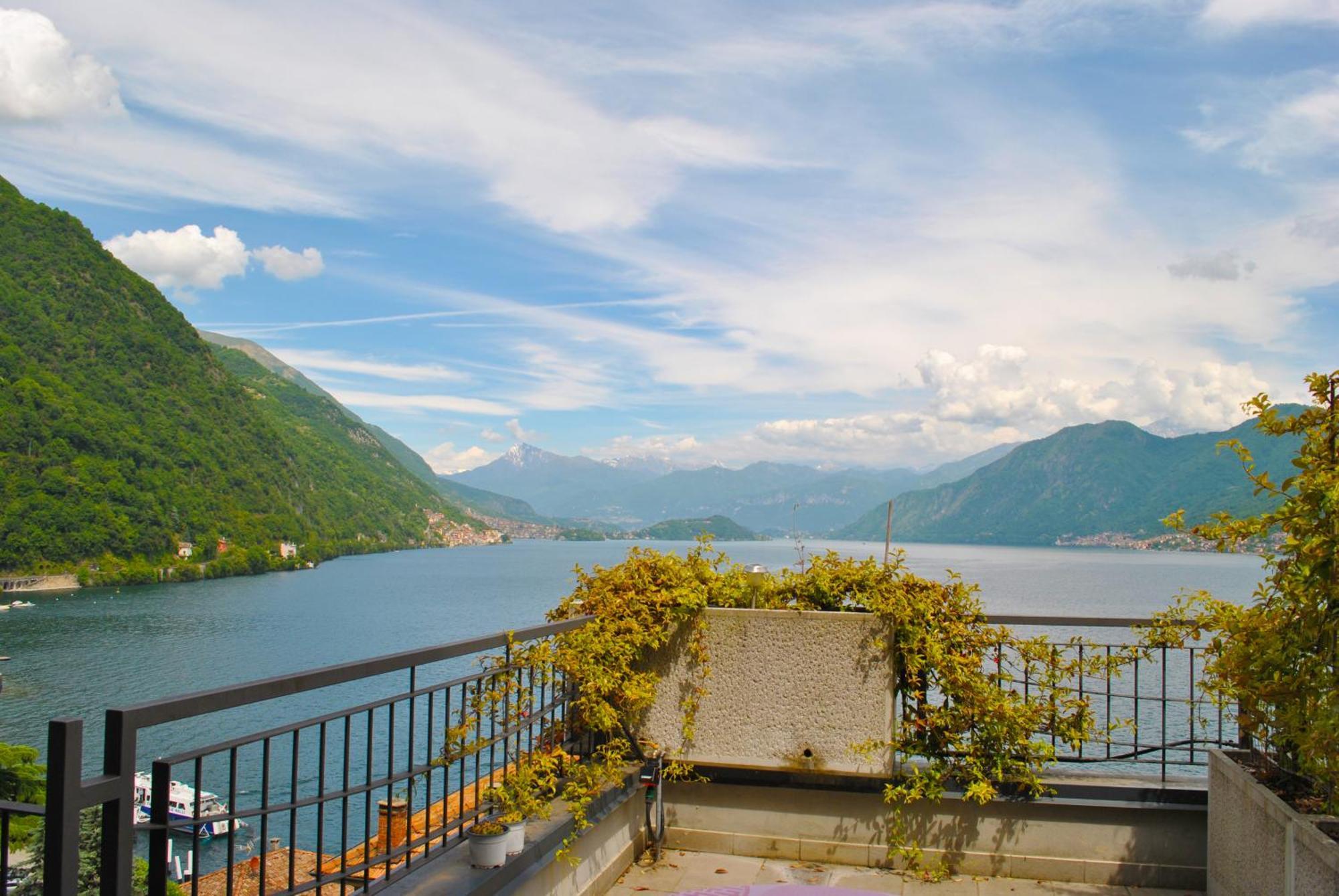 Studio Apartment Open Space With Terrace Argegno Esterno foto